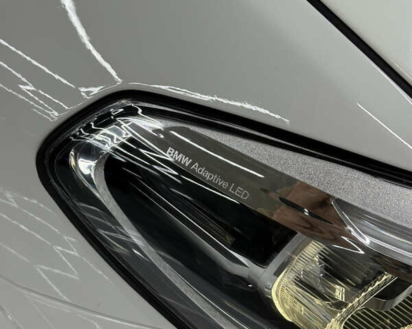 Белый БМВ Х3, объемом двигателя 3 л и пробегом 115 тыс. км за 37000 $, фото 3 на Automoto.ua