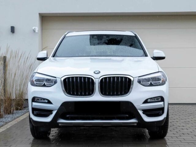 Белый БМВ Х3, объемом двигателя 0 л и пробегом 72 тыс. км за 21000 $, фото 1 на Automoto.ua