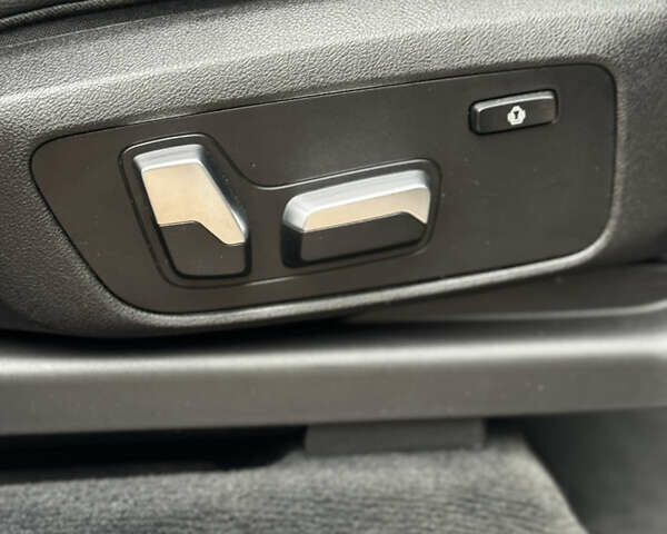 Белый БМВ Х3, объемом двигателя 2 л и пробегом 82 тыс. км за 27000 $, фото 43 на Automoto.ua