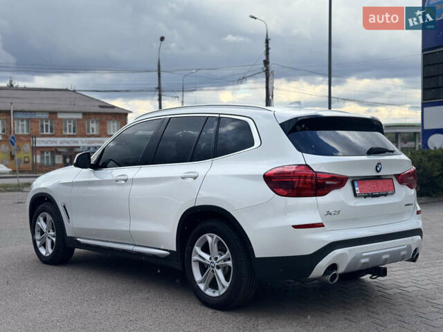 Белый БМВ Х3, объемом двигателя 2 л и пробегом 70 тыс. км за 28500 $, фото 5 на Automoto.ua