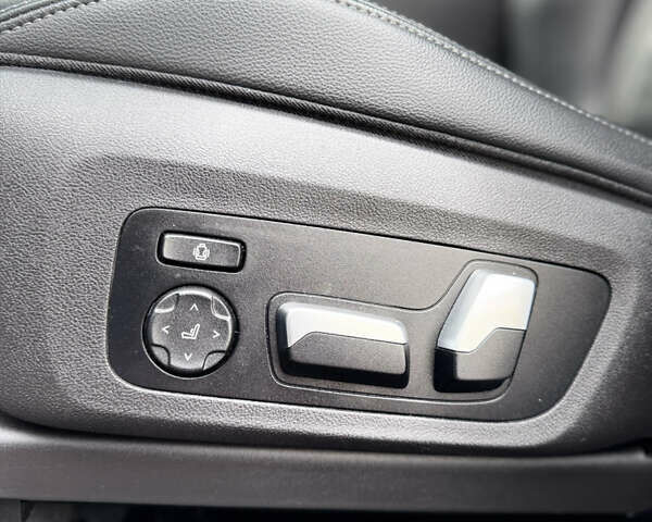 Белый БМВ Х3, объемом двигателя 2 л и пробегом 115 тыс. км за 28500 $, фото 18 на Automoto.ua