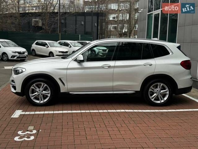Белый БМВ Х3, объемом двигателя 2 л и пробегом 82 тыс. км за 27000 $, фото 5 на Automoto.ua