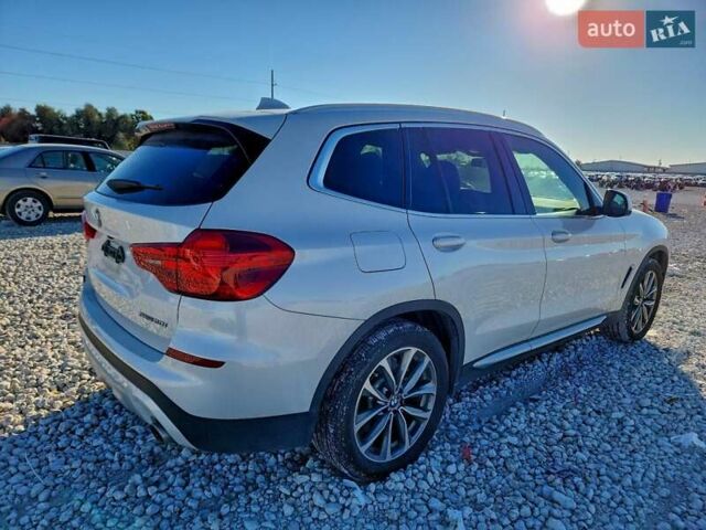 Белый БМВ Х3, объемом двигателя 0 л и пробегом 67 тыс. км за 20790 $, фото 4 на Automoto.ua