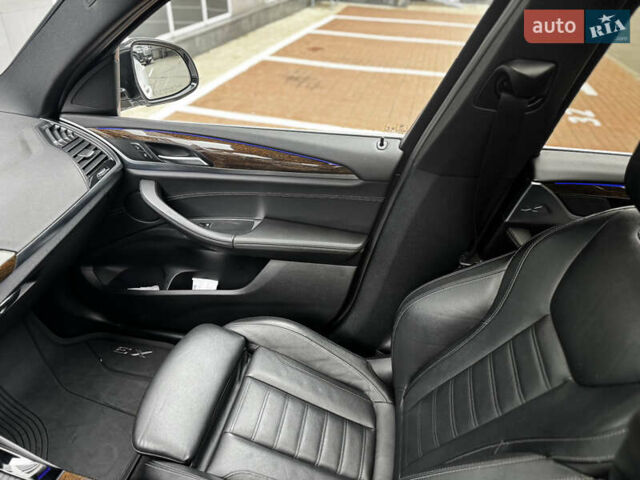 Белый БМВ Х3, объемом двигателя 2 л и пробегом 82 тыс. км за 27000 $, фото 25 на Automoto.ua