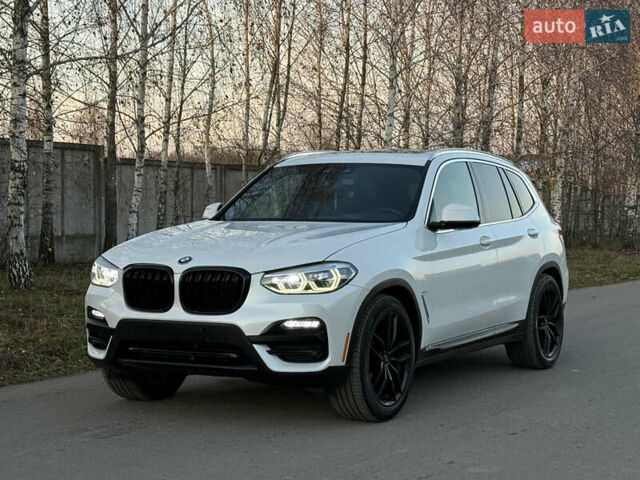 Белый БМВ Х3, объемом двигателя 2 л и пробегом 178 тыс. км за 21999 $, фото 2 на Automoto.ua