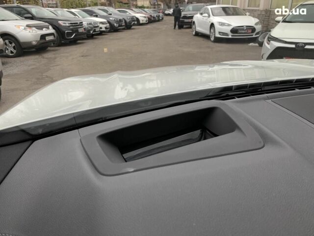 Білий БМВ Х3, об'ємом двигуна 3 л та пробігом 64 тис. км за 43490 $, фото 43 на Automoto.ua