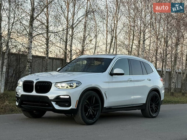 Белый БМВ Х3, объемом двигателя 2 л и пробегом 178 тыс. км за 21999 $, фото 3 на Automoto.ua