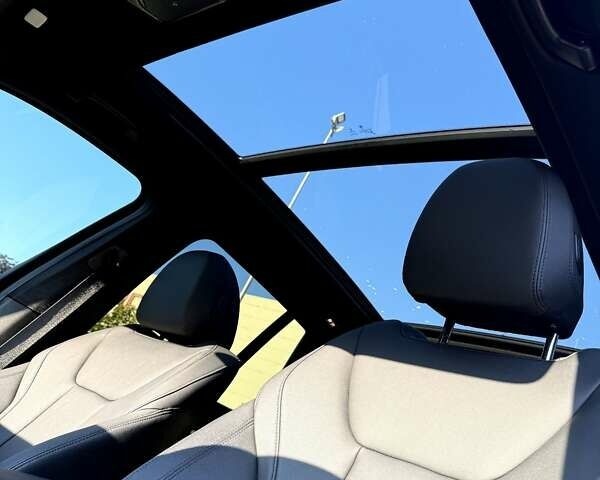 Білий БМВ Х3, об'ємом двигуна 2 л та пробігом 82 тис. км за 26000 $, фото 35 на Automoto.ua