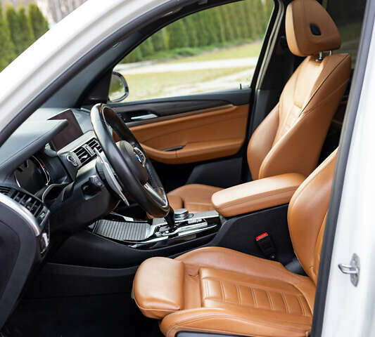 Белый БМВ Х3, объемом двигателя 3 л и пробегом 79 тыс. км за 39500 $, фото 34 на Automoto.ua