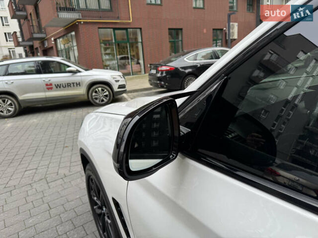 Білий БМВ Х3, об'ємом двигуна 2 л та пробігом 79 тис. км за 24300 $, фото 15 на Automoto.ua