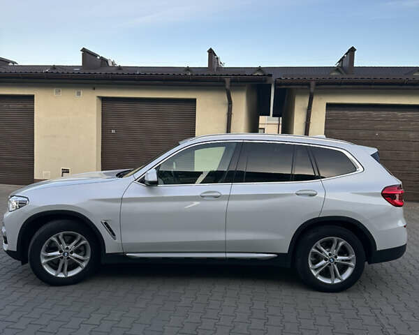 Белый БМВ Х3, объемом двигателя 2 л и пробегом 110 тыс. км за 29499 $, фото 5 на Automoto.ua