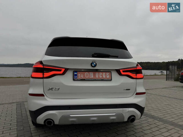Білий БМВ Х3, об'ємом двигуна 2 л та пробігом 198 тис. км за 20800 $, фото 3 на Automoto.ua