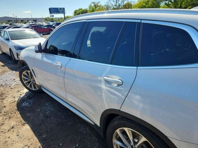 Белый БМВ Х3, объемом двигателя 2 л и пробегом 162 тыс. км за 20700 $, фото 22 на Automoto.ua