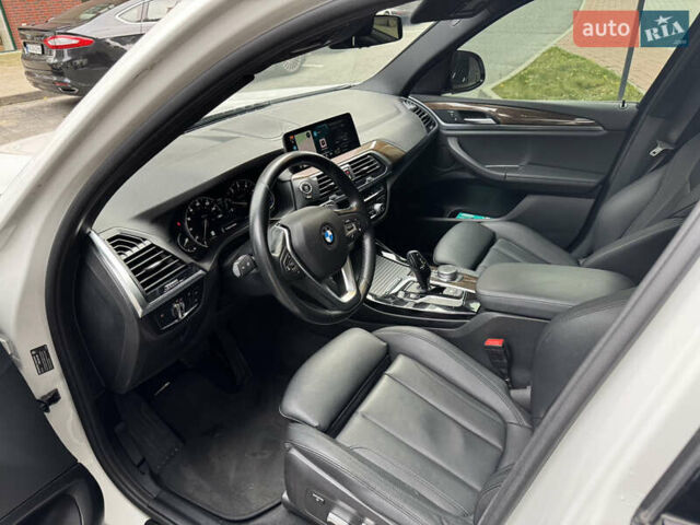 Білий БМВ Х3, об'ємом двигуна 2 л та пробігом 79 тис. км за 24300 $, фото 24 на Automoto.ua