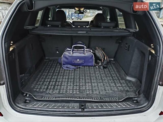 Білий БМВ Х3, об'ємом двигуна 2 л та пробігом 87 тис. км за 29900 $, фото 15 на Automoto.ua
