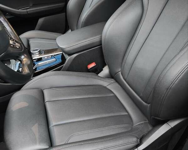 Білий БМВ Х3, об'ємом двигуна 2 л та пробігом 87 тис. км за 29900 $, фото 12 на Automoto.ua