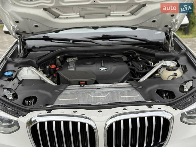 Белый БМВ Х3, объемом двигателя 2 л и пробегом 127 тыс. км за 24950 $, фото 40 на Automoto.ua