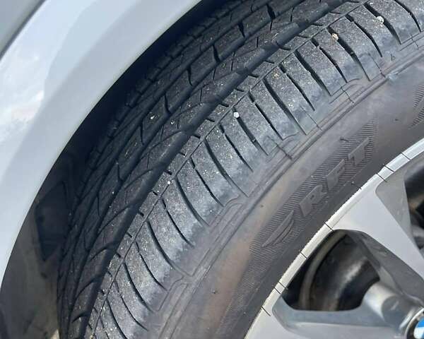 Білий БМВ Х3, об'ємом двигуна 2 л та пробігом 75 тис. км за 33300 $, фото 10 на Automoto.ua