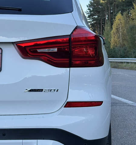 Білий БМВ Х3, об'ємом двигуна 2 л та пробігом 186 тис. км за 23000 $, фото 6 на Automoto.ua