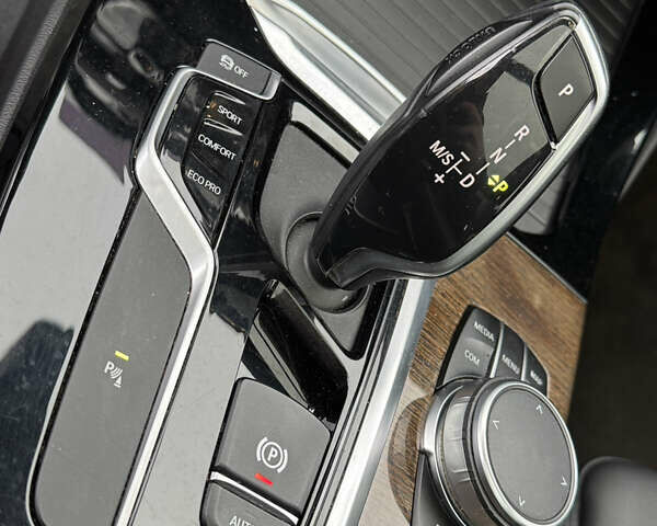 Белый БМВ Х3, объемом двигателя 2 л и пробегом 115 тыс. км за 25399 $, фото 25 на Automoto.ua