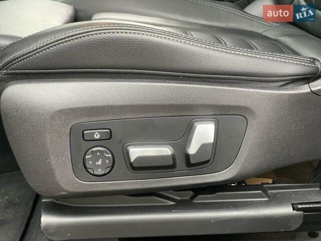 Білий БМВ Х3, об'ємом двигуна 3 л та пробігом 64 тис. км за 43490 $, фото 24 на Automoto.ua