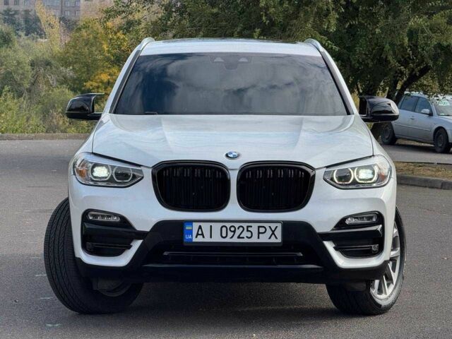 Белый БМВ Х3, объемом двигателя 2 л и пробегом 90 тыс. км за 28000 $, фото 1 на Automoto.ua