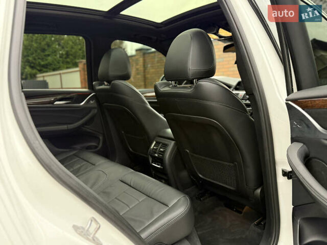 Белый БМВ Х3, объемом двигателя 2 л и пробегом 127 тыс. км за 24950 $, фото 37 на Automoto.ua