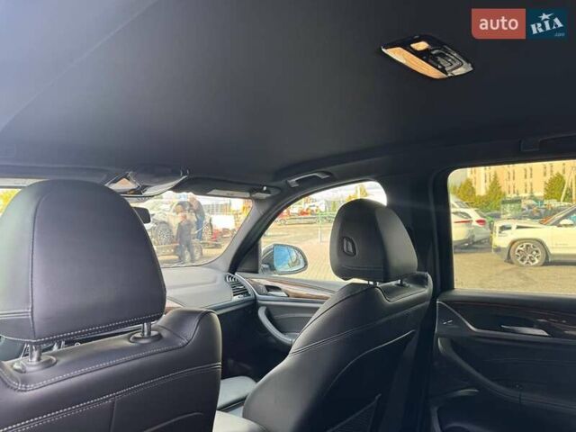 Белый БМВ Х3, объемом двигателя 2 л и пробегом 105 тыс. км за 24500 $, фото 17 на Automoto.ua