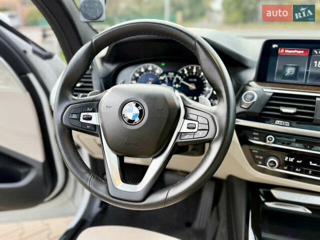 Белый БМВ Х3, объемом двигателя 2 л и пробегом 34 тыс. км за 28500 $, фото 19 на Automoto.ua