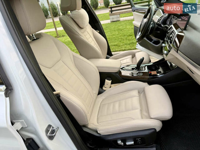 Белый БМВ Х3, объемом двигателя 2 л и пробегом 34 тыс. км за 28500 $, фото 15 на Automoto.ua