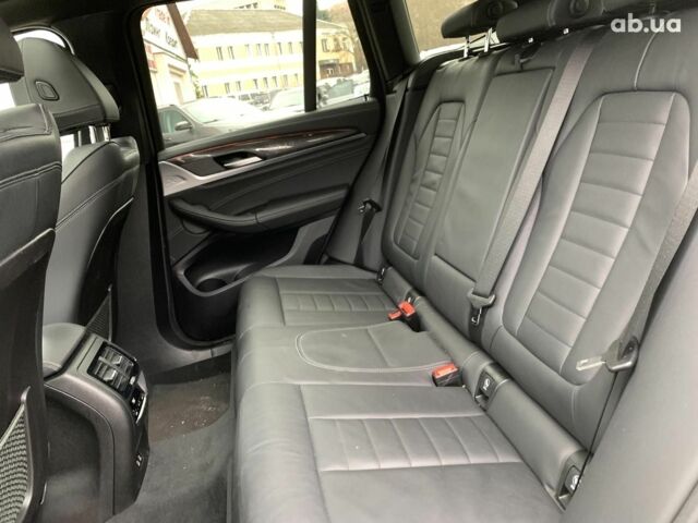 Білий БМВ Х3, об'ємом двигуна 3 л та пробігом 64 тис. км за 43490 $, фото 31 на Automoto.ua