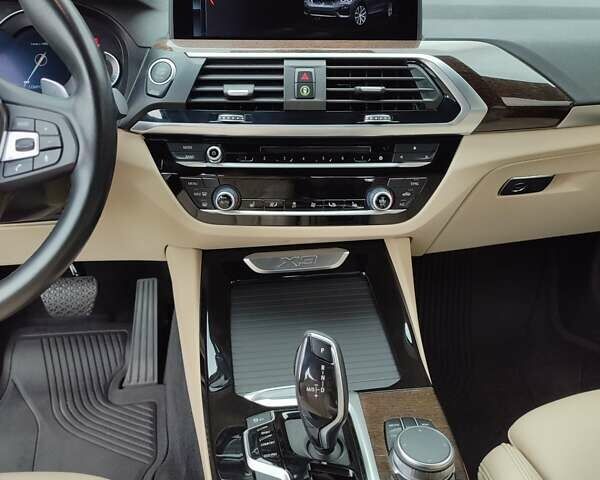 Белый БМВ Х3, объемом двигателя 2 л и пробегом 117 тыс. км за 29500 $, фото 28 на Automoto.ua