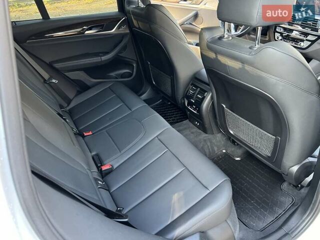 Белый БМВ Х3, объемом двигателя 2 л и пробегом 82 тыс. км за 27700 $, фото 34 на Automoto.ua