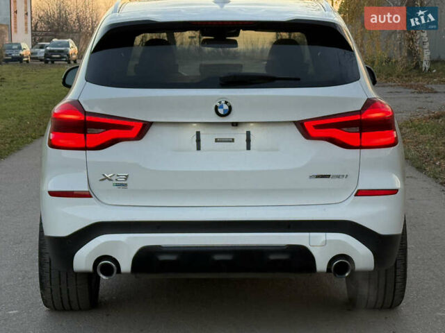 Белый БМВ Х3, объемом двигателя 2 л и пробегом 178 тыс. км за 21999 $, фото 37 на Automoto.ua