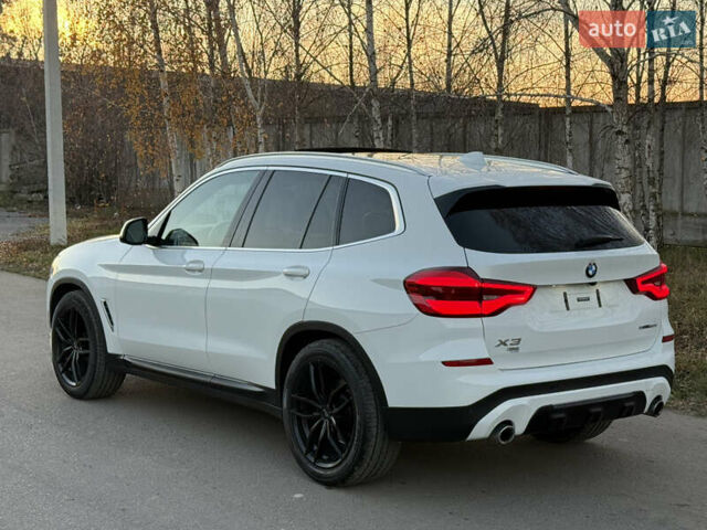 Белый БМВ Х3, объемом двигателя 2 л и пробегом 178 тыс. км за 21999 $, фото 39 на Automoto.ua