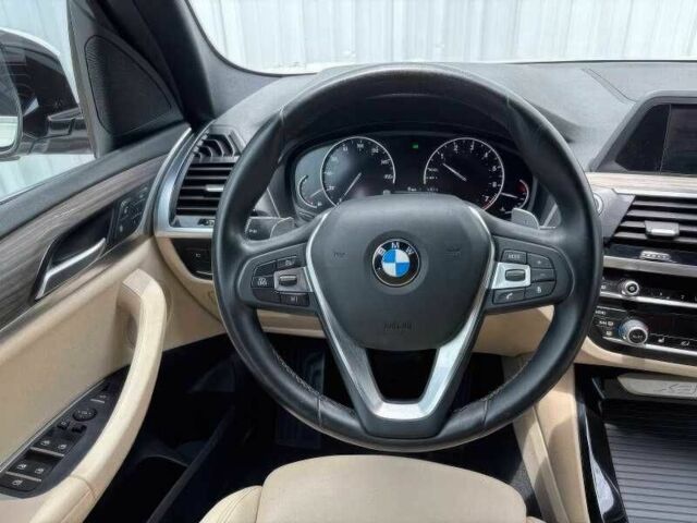 Білий БМВ Х3, об'ємом двигуна 2 л та пробігом 58 тис. км за 11000 $, фото 11 на Automoto.ua