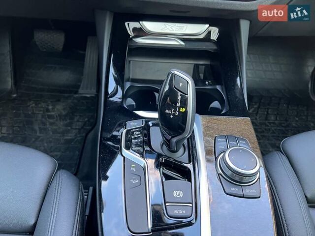 Белый БМВ Х3, объемом двигателя 2 л и пробегом 82 тыс. км за 27700 $, фото 28 на Automoto.ua