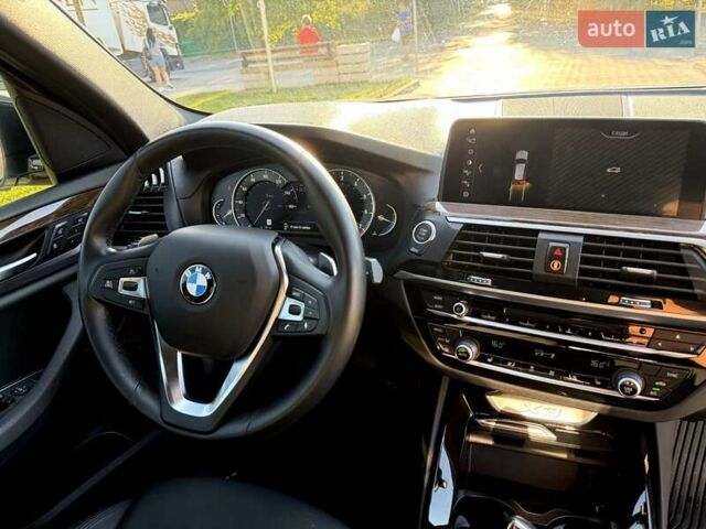 Білий БМВ Х3, об'ємом двигуна 2 л та пробігом 82 тис. км за 26000 $, фото 27 на Automoto.ua