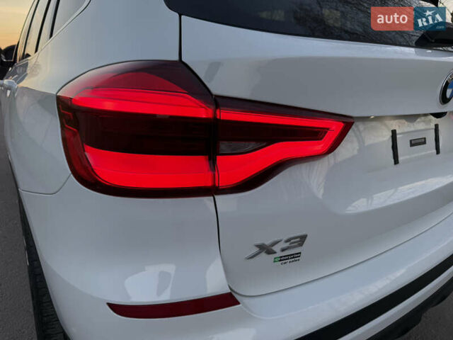 Белый БМВ Х3, объемом двигателя 2 л и пробегом 178 тыс. км за 21999 $, фото 36 на Automoto.ua