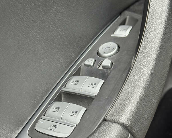 Белый БМВ Х3, объемом двигателя 2 л и пробегом 115 тыс. км за 25399 $, фото 29 на Automoto.ua