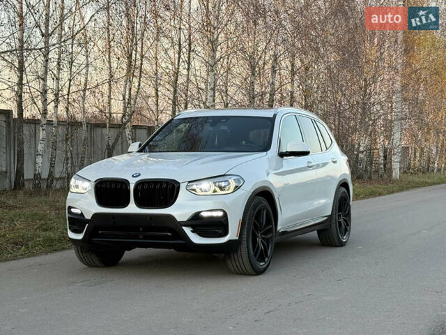 Белый БМВ Х3, объемом двигателя 2 л и пробегом 178 тыс. км за 21999 $, фото 1 на Automoto.ua