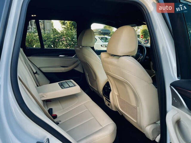 Белый БМВ Х3, объемом двигателя 2 л и пробегом 93 тыс. км за 30500 $, фото 16 на Automoto.ua