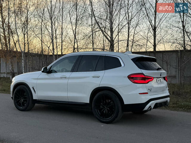 Белый БМВ Х3, объемом двигателя 2 л и пробегом 178 тыс. км за 21999 $, фото 31 на Automoto.ua