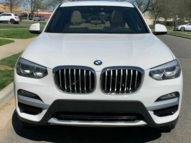 Білий БМВ Х3, об'ємом двигуна 2 л та пробігом 41 тис. км за 16500 $, фото 1 на Automoto.ua