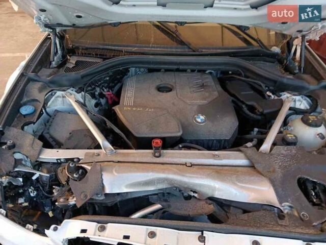 Білий БМВ Х3, об'ємом двигуна 2 л та пробігом 67 тис. км за 19800 $, фото 5 на Automoto.ua