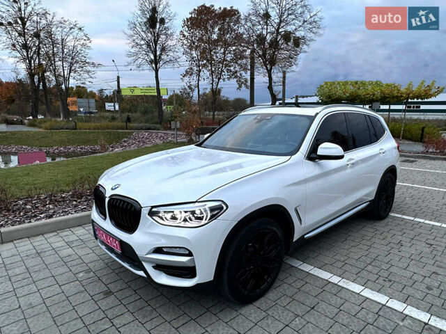 Белый БМВ Х3, объемом двигателя 2 л и пробегом 115 тыс. км за 30500 $, фото 11 на Automoto.ua