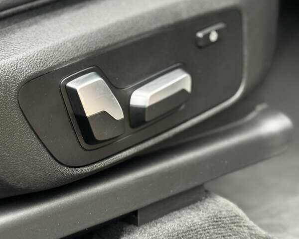 Белый БМВ Х3, объемом двигателя 2 л и пробегом 82 тыс. км за 27000 $, фото 42 на Automoto.ua