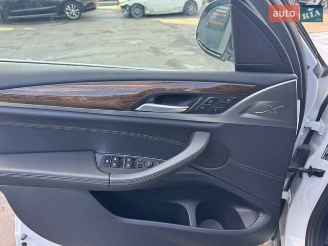 Белый БМВ Х3, объемом двигателя 2 л и пробегом 105 тыс. км за 24500 $, фото 8 на Automoto.ua