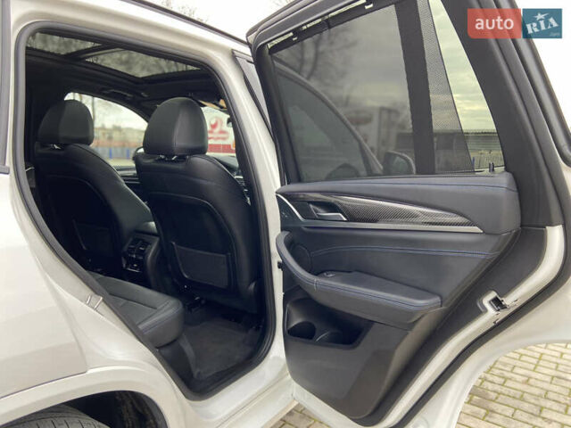 Белый БМВ Х3, объемом двигателя 2 л и пробегом 71 тыс. км за 33500 $, фото 17 на Automoto.ua