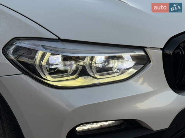 Белый БМВ Х3, объемом двигателя 2 л и пробегом 178 тыс. км за 21999 $, фото 51 на Automoto.ua